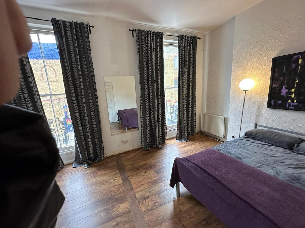 Large - Sleeps 4 -10 Min Walk To Paddington Apartamento Londres