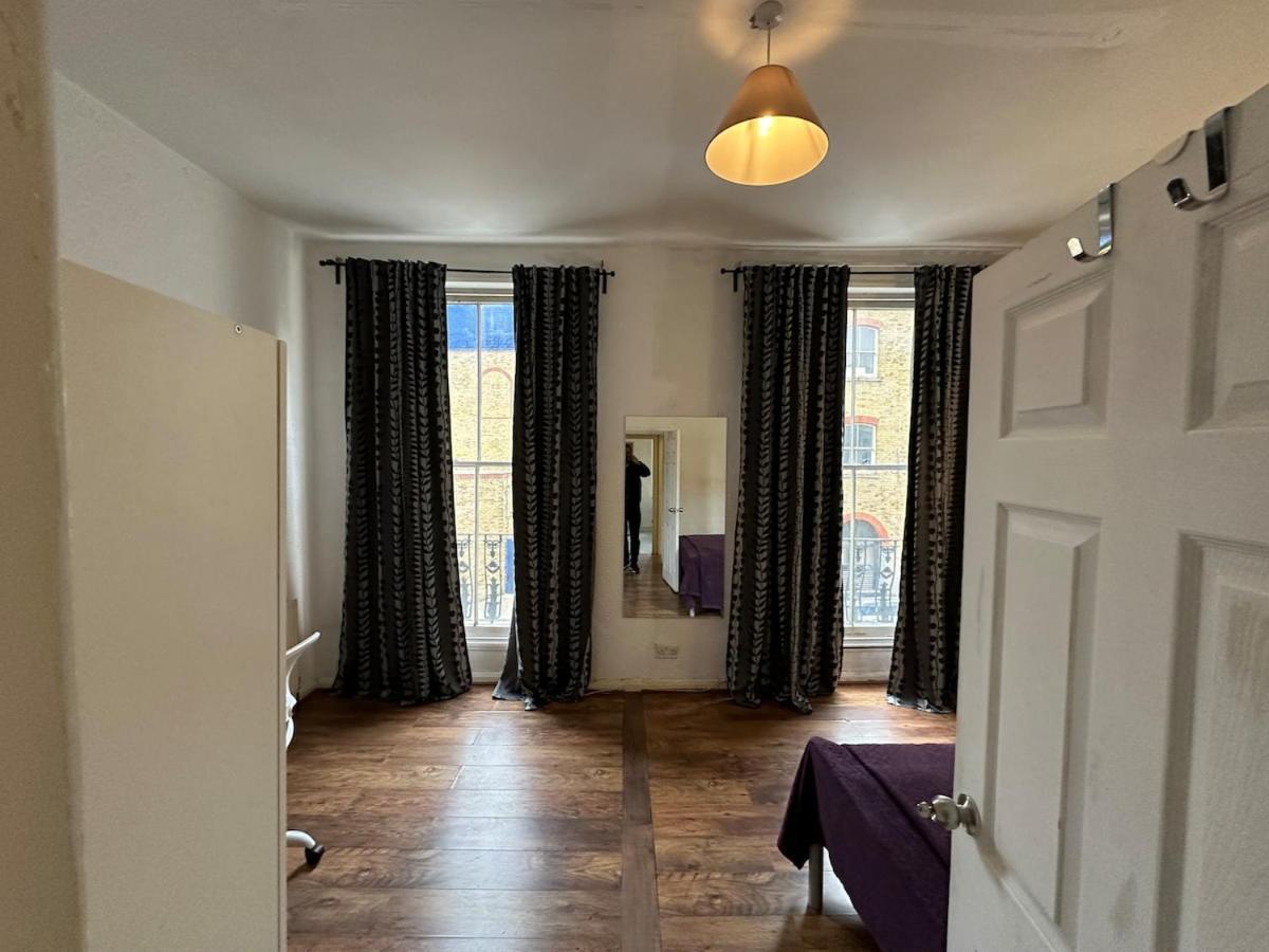 Large - Sleeps 4 -10 Min Walk To Paddington * Londres